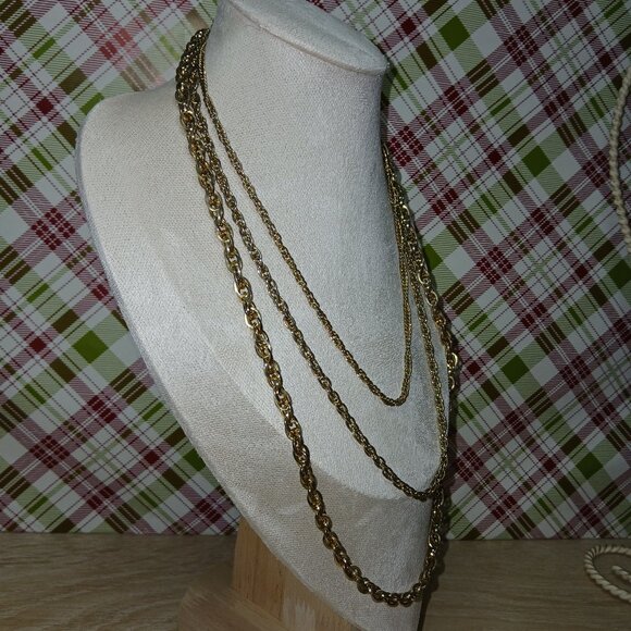 Gold Tone Layered Chains Vintage Necklace Costume Jewelry #106 - Picture 7 of 13